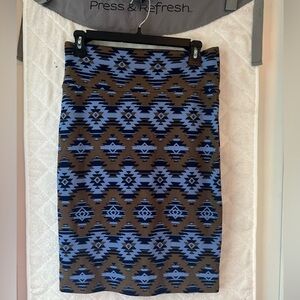 NWOT Lularoe Cassie skirt